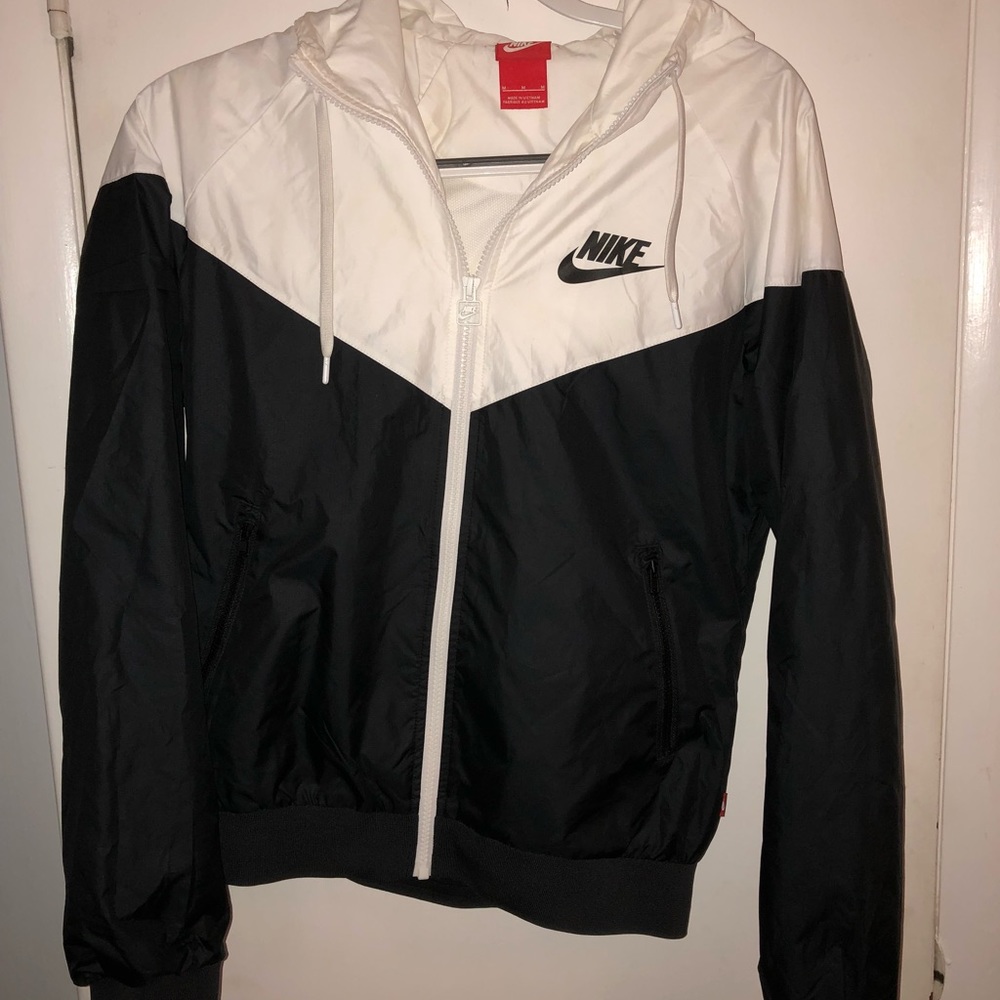 Nike windbreaker